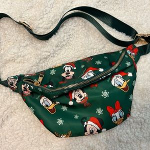 Disney Christmas print jumbo fanny pack
